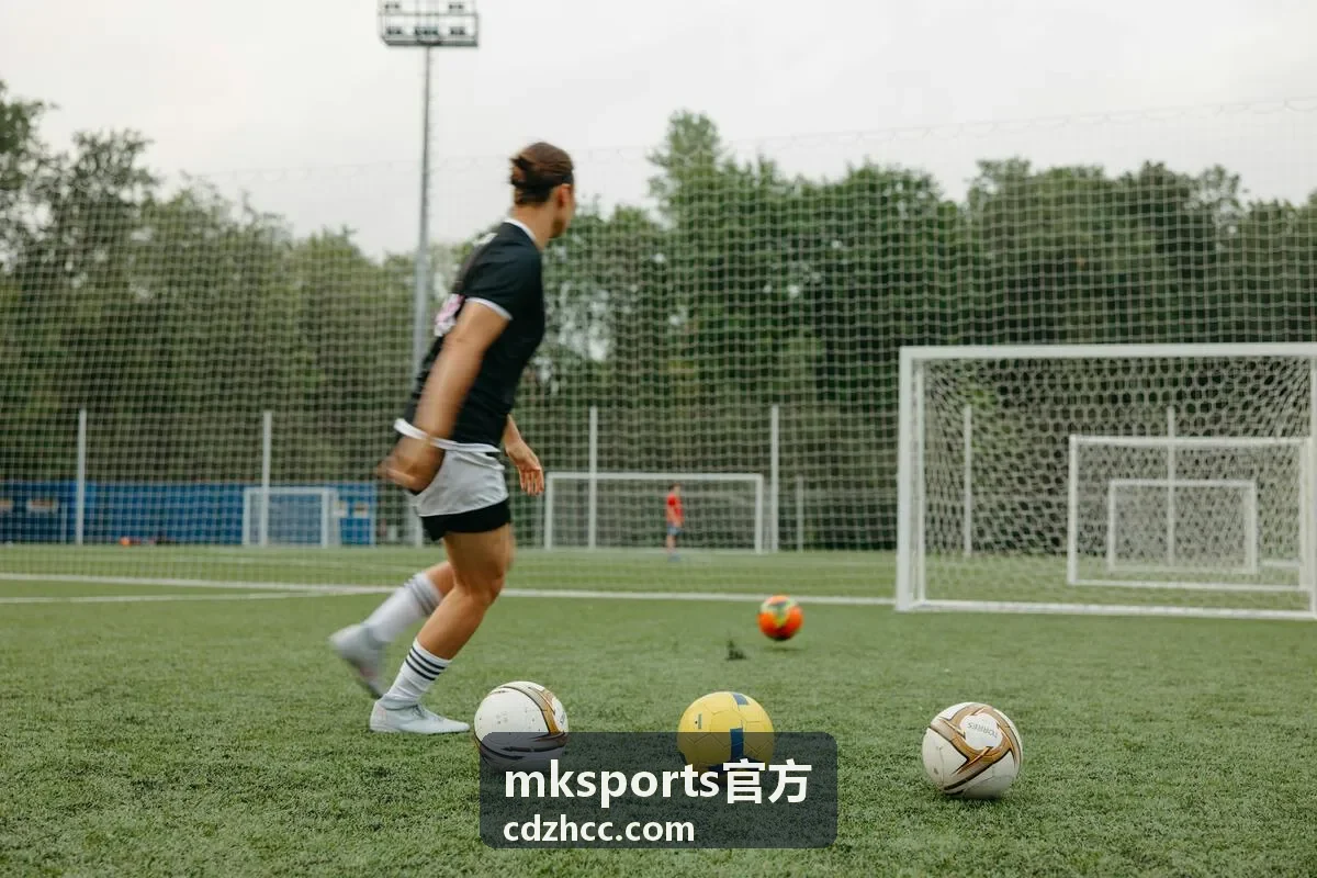 mksports官方 赛事直播在手机与电脑之间接续播放的画面